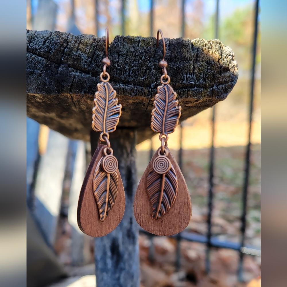 Boho Leaf Rustic Dangle Earrings